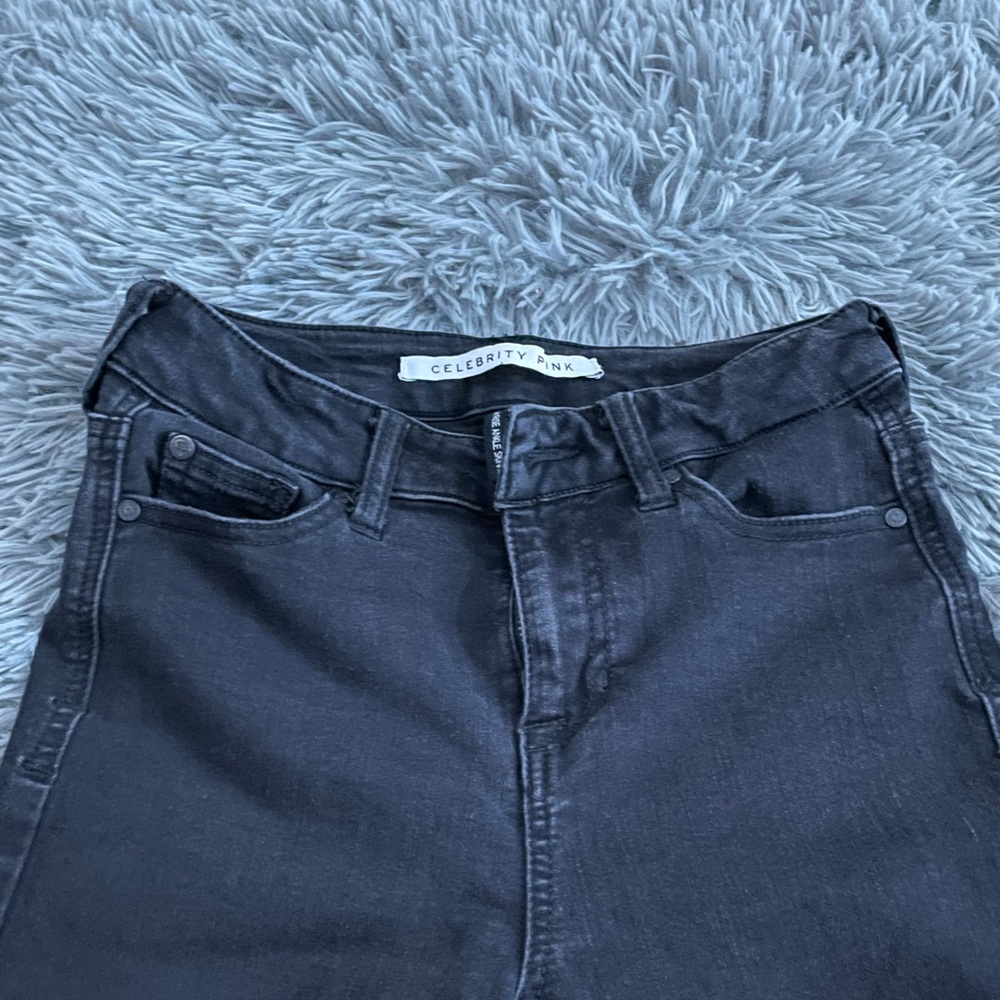 celebrity pink, size 1/25 black